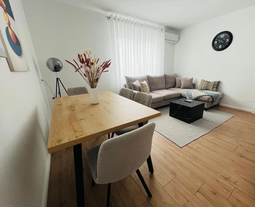 Modern Apt Near City Centre Shkoder Exterior photo